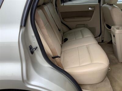 2010 Ford Escape Limited   - Photo 24 - Crest Hill, IL 60403