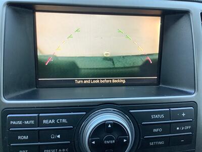 2010 Nissan Armada Titanium   - Photo 10 - Crest Hill, IL 60403