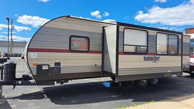 2018 FOREST RIVER CHEROKEE PATRIOT EDITION 264DBH   - Photo 2 - Pine River, MN 56474