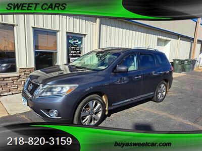 2014 Nissan Pathfinder S  