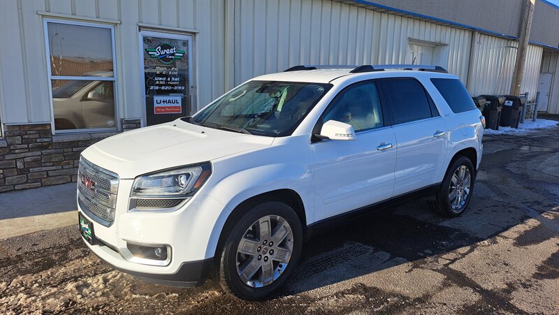 2017 GMC Acadia SLT-2  Leather