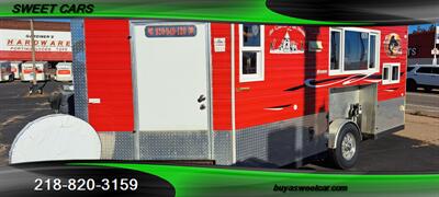 2016 ICE CASTLE LAKE OF THE WOODS 16' 