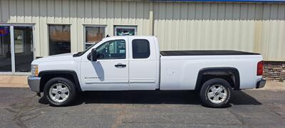 2013 Chevrolet Silverado 1500 LT   - Photo 2 - Pine River, MN 56474