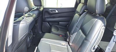 2014 Nissan Pathfinder SL   - Photo 7 - Pine River, MN 56474