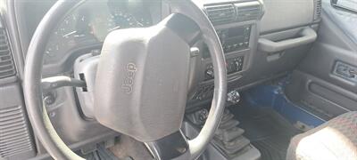 1999 Jeep Wrangler SE   - Photo 8 - Pine River, MN 56474