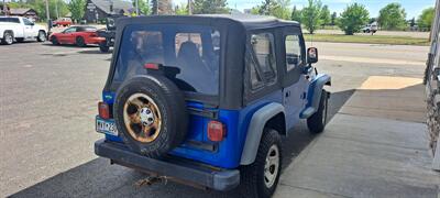 1999 Jeep Wrangler SE   - Photo 4 - Pine River, MN 56474