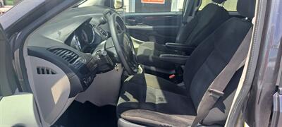 2019 Dodge Grand Caravan SE   - Photo 5 - Pine River, MN 56474