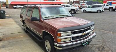 1998 Chevrolet Suburban K1500   - Photo 5 - Pine River, MN 56474
