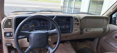 1998 Chevrolet Suburban K1500   - Photo 9 - Pine River, MN 56474