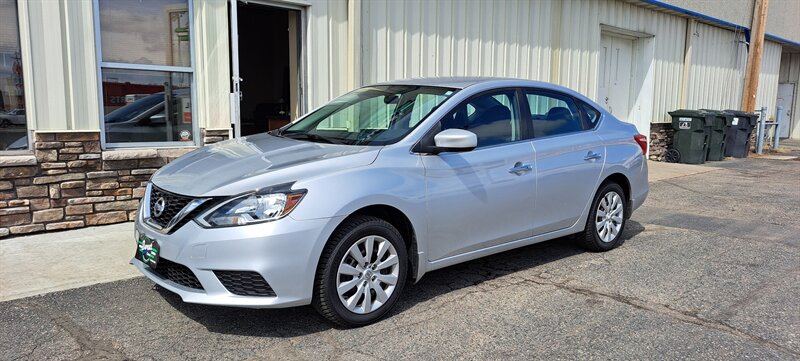 2016 Nissan Sentra S  