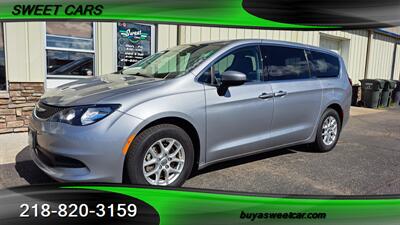 2021 Chrysler Voyager LX   - Photo 1 - Pine River, MN 56474
