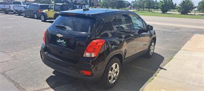 2017 Chevrolet Trax LS   - Photo 4 - Pine River, MN 56474