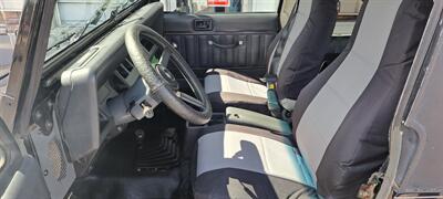 1991 Jeep Wrangler RENEGADE   - Photo 6 - Pine River, MN 56474