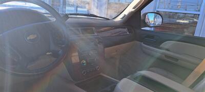 2007 Chevrolet Suburban 1500 LT   - Photo 9 - Pine River, MN 56474
