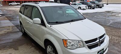 2019 Dodge Grand Caravan SXT   - Photo 5 - Pine River, MN 56474