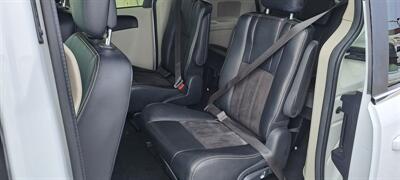 2019 Dodge Grand Caravan SXT   - Photo 7 - Pine River, MN 56474