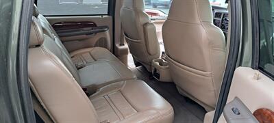 2001 Ford Excursion LIMITED   - Photo 7 - Pine River, MN 56474