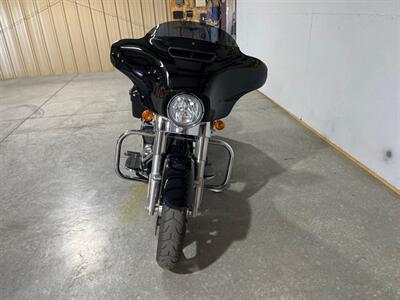 2017 Harley-Davidson Street Glide   - Photo 8 - Amarillo, TX 79118