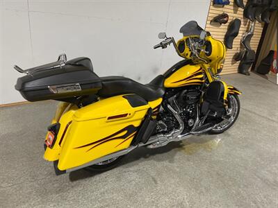 2015 HARLEY DAVIDSON STREET GLIDE CVO   - Photo 4 - Amarillo, TX 79118