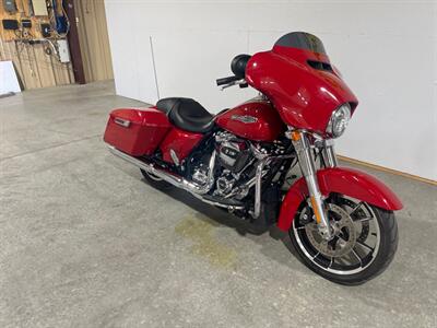 2023 HARLEY STREET GLIDE   - Photo 8 - Amarillo, TX 79118