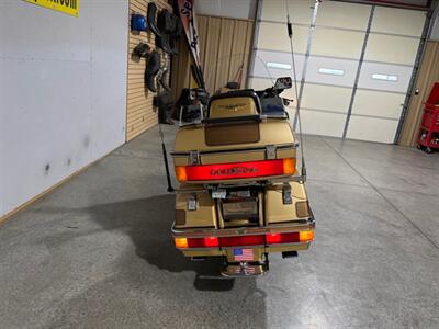1985 Honda Gold Wing Limited   - Photo 4 - Amarillo, TX 79118