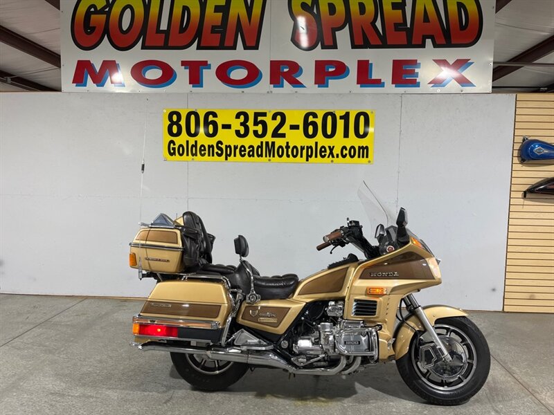 1985 Honda Gold Wing Limited   - Photo 1 - Amarillo, TX 79118