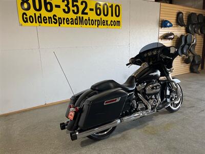2020 Harley-Davidson Street Glide   - Photo 3 - Amarillo, TX 79118