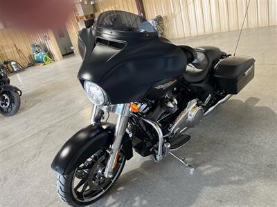 2020 Harley-Davidson Street Glide   - Photo 7 - Amarillo, TX 79118