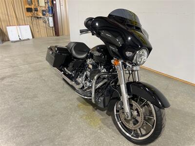 2023 HARLEY STREET GLIDE   - Photo 9 - Amarillo, TX 79118