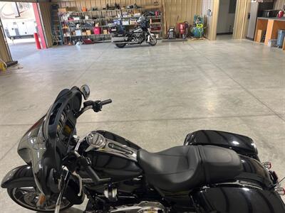 2023 HARLEY STREET GLIDE   - Photo 6 - Amarillo, TX 79118