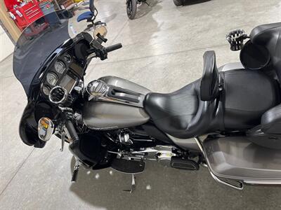 2017 Harley-Davidson Electra Glide Ultra Limited   - Photo 8 - Amarillo, TX 79118