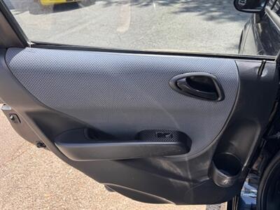 2008 Honda Fit Sport   - Photo 12 - Charlotte, NC 28227