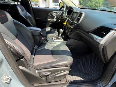 2015 Jeep Cherokee Trailhawk   - Photo 13 - Charlotte, NC 28227