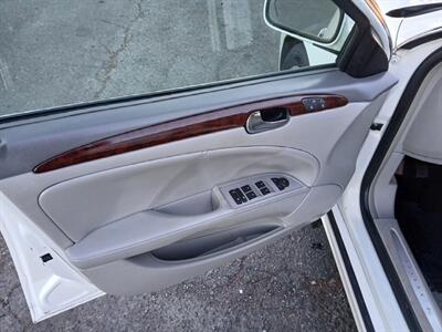 2010 Buick Lucerne CXL   - Photo 7 - Charlotte, NC 28227