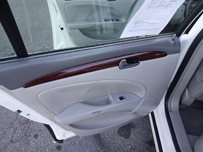 2010 Buick Lucerne CXL   - Photo 9 - Charlotte, NC 28227