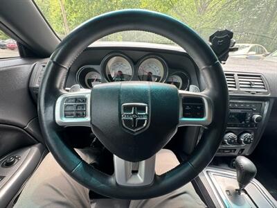 2014 Dodge Challenger SXT Plus   - Photo 15 - Charlotte, NC 28227