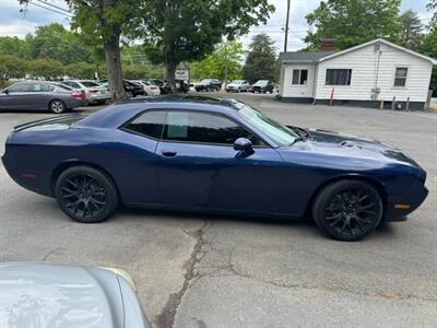 2014 Dodge Challenger SXT Plus   - Photo 6 - Charlotte, NC 28227