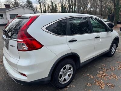 2015 Honda CR-V LX - Photo 4 - Charlotte, NC 28227