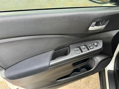 2015 Honda CR-V LX - Photo 8 - Charlotte, NC 28227