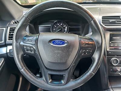 2016 Ford Explorer XLT   - Photo 11 - Charlotte, NC 28227