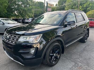 2016 Ford Explorer XLT   - Photo 1 - Charlotte, NC 28227