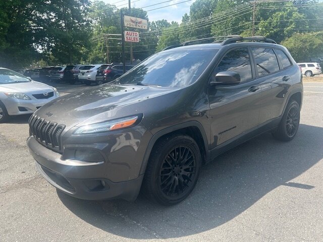2018 Jeep Cherokee Limited   - Photo 1 - Charlotte, NC 28227