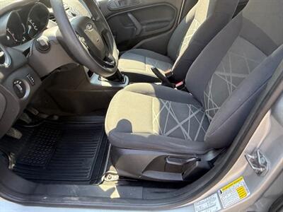 2015 Ford Fiesta S   - Photo 9 - Charlotte, NC 28227