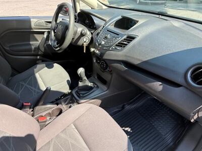 2015 Ford Fiesta S   - Photo 12 - Charlotte, NC 28227