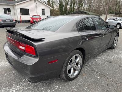 2013 Dodge Charger SXT   - Photo 4 - Charlotte, NC 28227