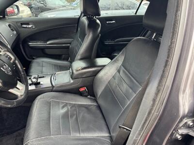 2013 Dodge Charger SXT   - Photo 8 - Charlotte, NC 28227