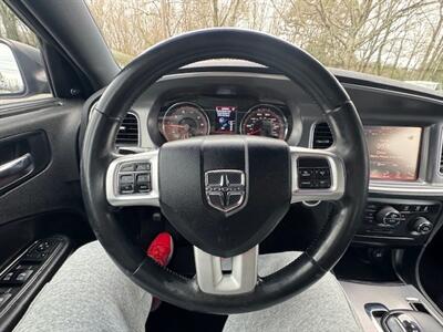 2013 Dodge Charger SXT   - Photo 17 - Charlotte, NC 28227