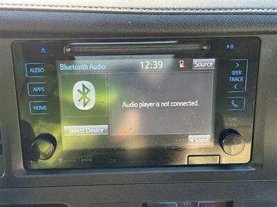 2017 Toyota Sienna XLE Premium 8-Passen   - Photo 18 - Charlotte, NC 28227