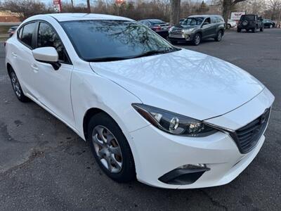 2015 Mazda Mazda3 i Sport   - Photo 5 - Charlotte, NC 28227