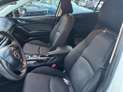 2015 Mazda Mazda3 i Sport   - Photo 8 - Charlotte, NC 28227